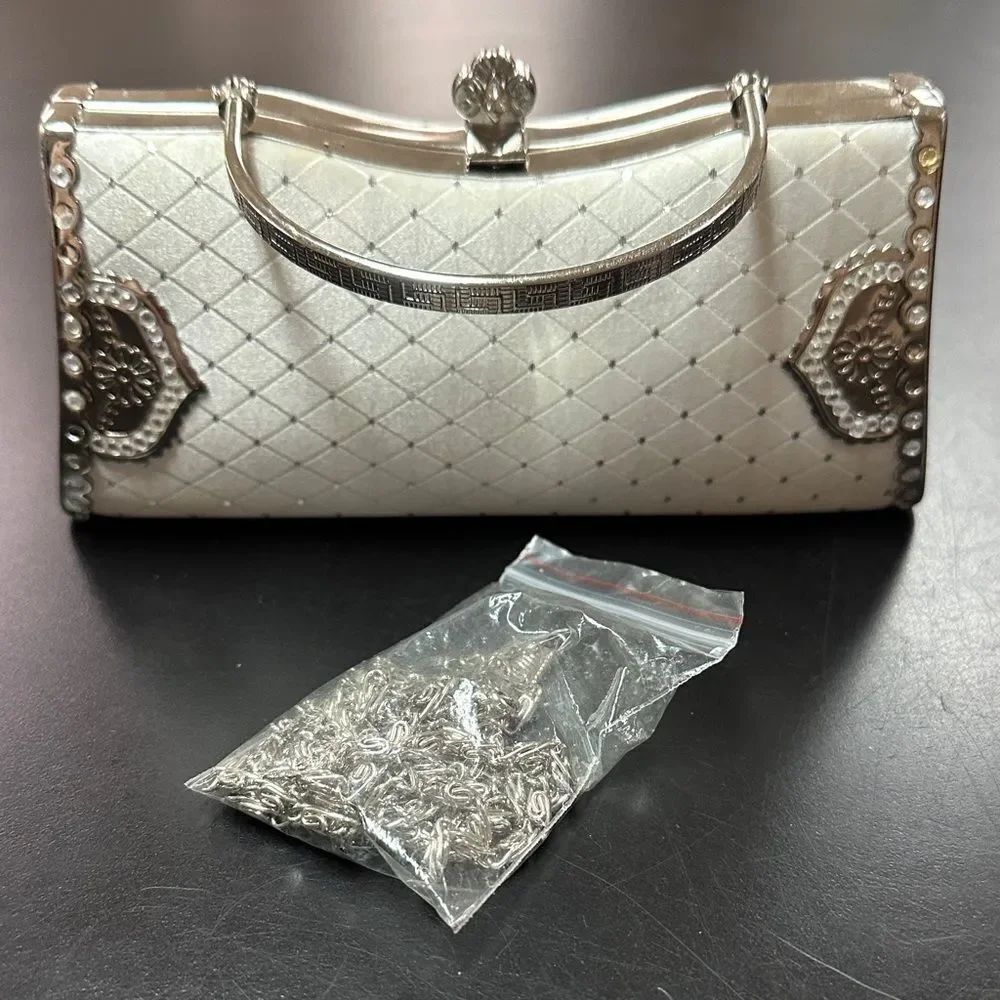 Chic Silver Quilted Crossbody Bag